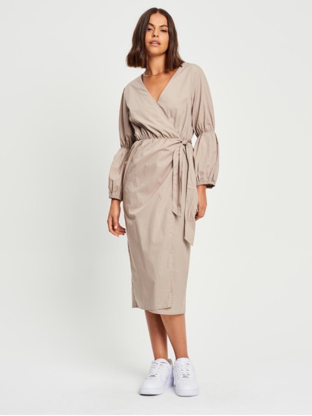 Calli Lila Wrap Midi Dress in Gray
